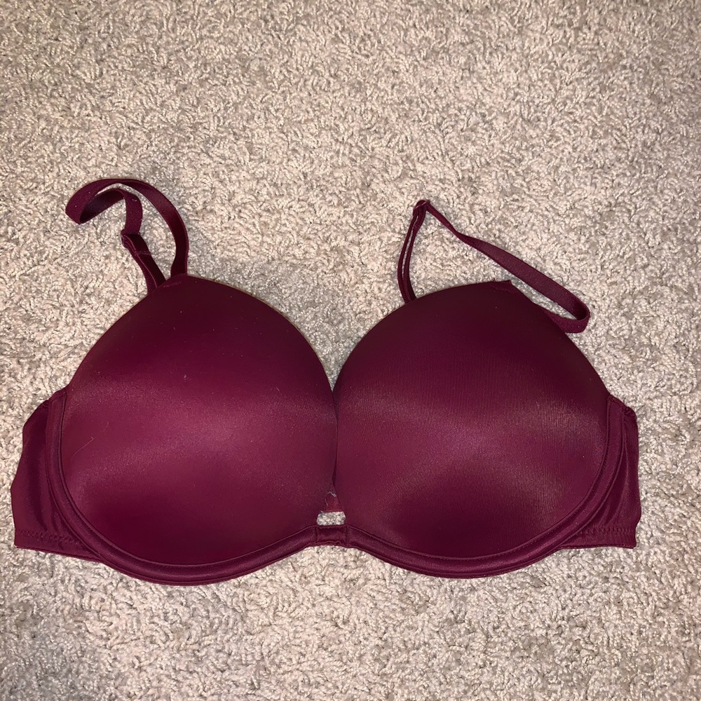 PINK Victoria’s Secret bra